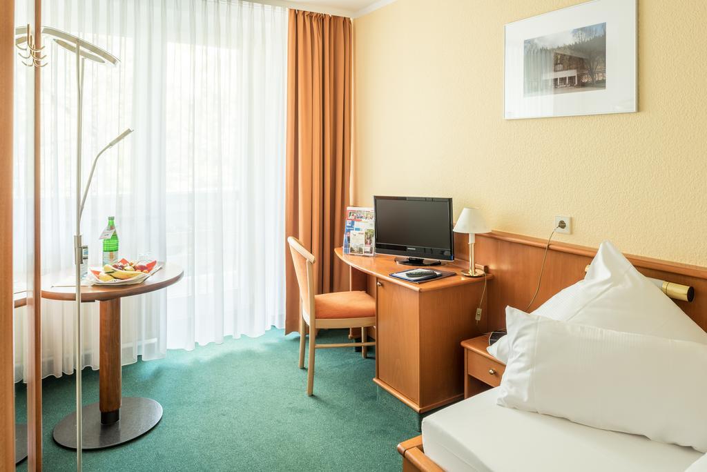 Vitalhotel Weisse Elster Бад-Эльстер Экстерьер фото